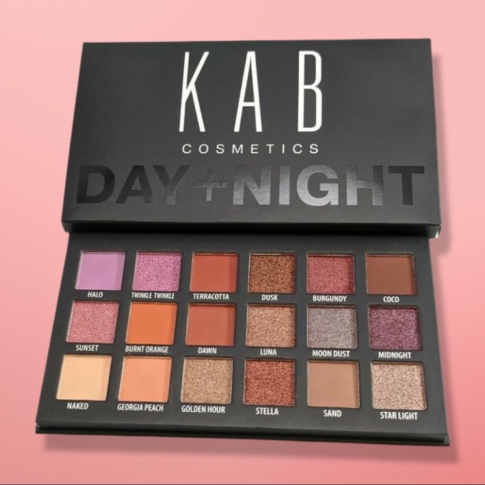 Kab cosmetics day & night eyeshadow pallet 💄